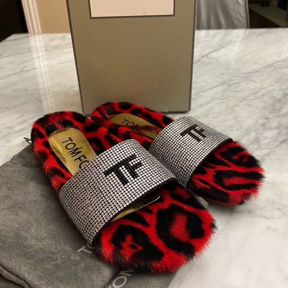 ❌SOLD❌Tom Ford Embellished Tf Slides Metallic fir - Picture 4 of 9